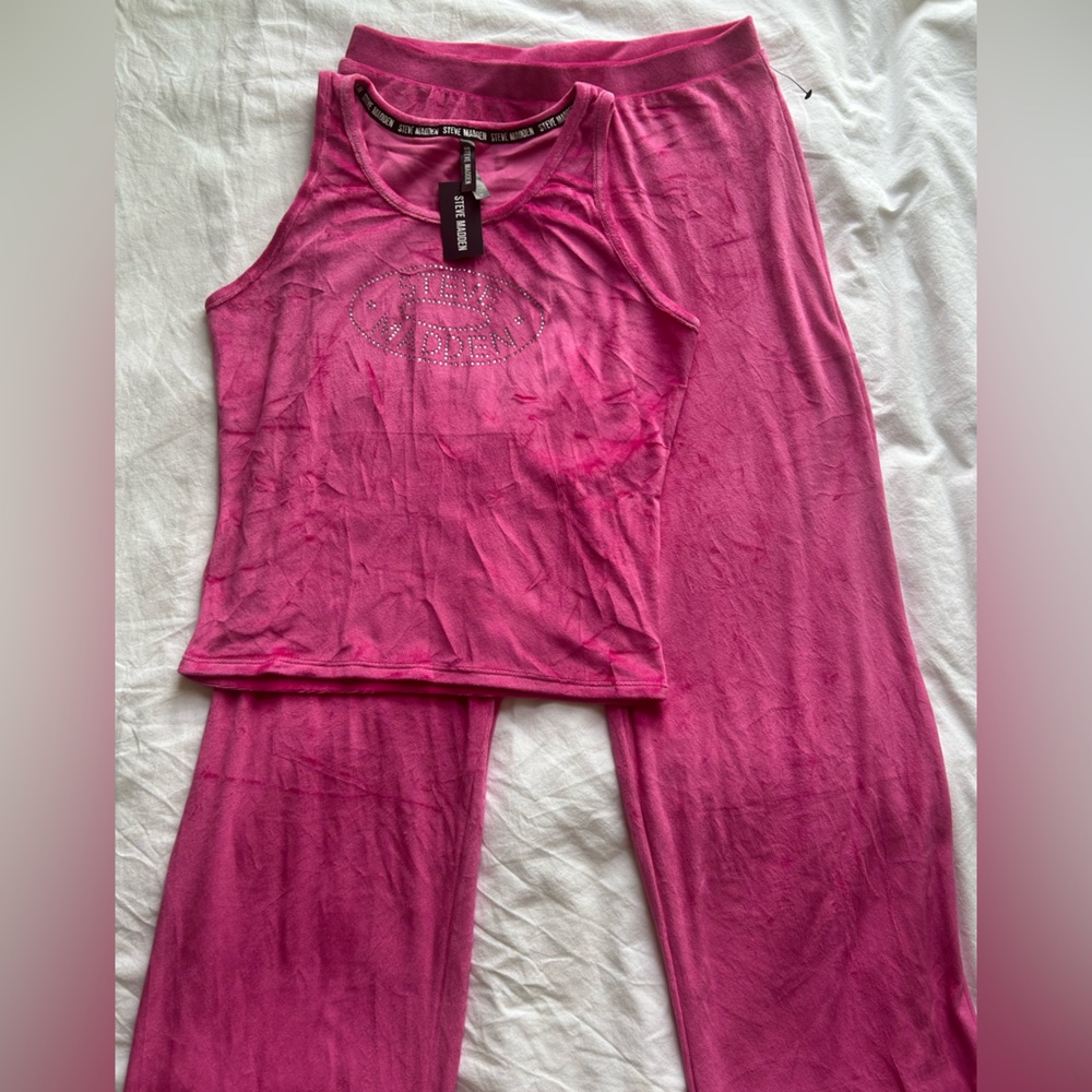 Pink Steve Madden Velvet tank top and pants set